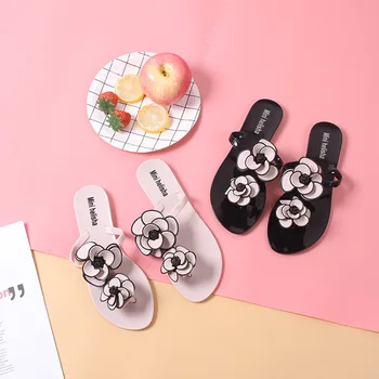 2020 Women Slippers Summer Beach Slippers Flip Flops Sandals Women flower Fashion Slippers Ladies Flats Shoes
2020 Women Slippers Summer Beach Slippers Flip Flops Sandals Women flower Fashion Slippers Ladies Flats Shoes