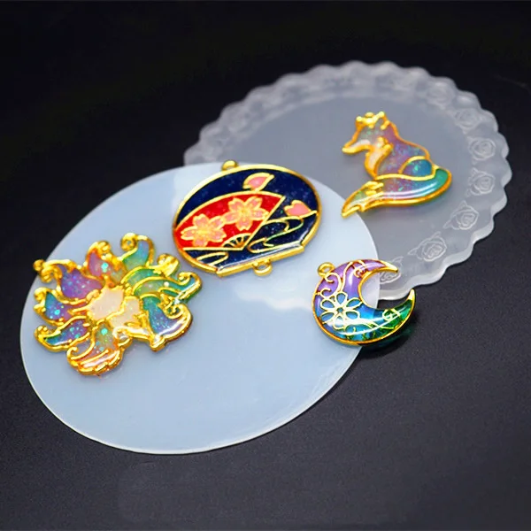 Popular1PC Lace Metal Frame Pad Charms Bezel Mat UV Resin Jewelry Mold Silicone Handcraft Jewelry Tools Resin Accessories
Popular1PC Lace Metal Frame Pad Charms Bezel Mat UV Resin Jewelry Mold Silicone Handcraft Jewelry Tools Resin Accessories