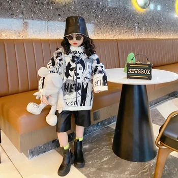 Girls children sweater pullover 2020 new bottoming sweater personality black and white jacquard autumn and winter style
Girls children sweater pullover 2020 new bottoming sweater personality black and white jacquard autumn and winter style