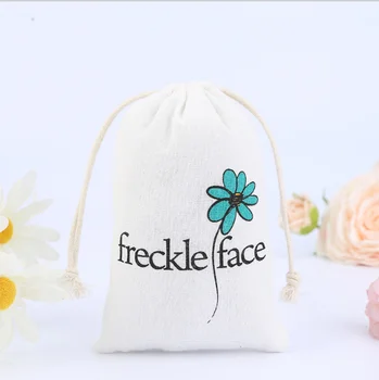 The New Customized personality logo Cartoon Alphabet Blue flowers Drawstring Bags Travel Organizer Jewelry Bag
The New Customized personality logo Cartoon Alphabet Blue flowers Drawstring Bags Travel Organizer Jewelry Bag