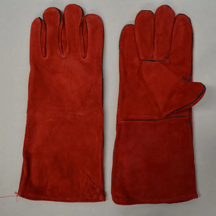 Second-layer cowhide welding gloves lengthened thermal insulation wear-resistant mechanical maintenance labor protection
Second-layer cowhide welding gloves lengthened thermal insulation wear-resistant mechanical maintenance labor protection