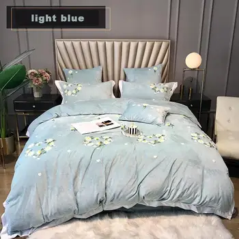 Queen size bedding 4-piece double sided pile thickened warm bedding elegant 3 dimensional Daisy flower quilt cover coral pile
Queen size bedding 4-piece double sided pile thickened warm bedding elegant 3 dimensional Daisy flower quilt cover coral pile