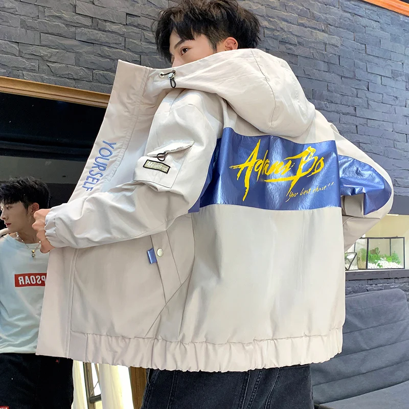 UYUK2019 Autumn Korean Version Of Loose Casual Fashion Temperament Stitching Letters Hooded Zipper Decorative Men's Jackets
UYUK2019 Autumn Korean Version Of Loose Casual Fashion Temperament Stitching Letters Hooded Zipper Decorative Men's Jackets