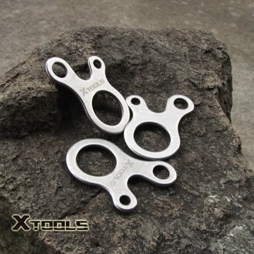 XTools Carabiner Outdoor Equipment 3-Hole Type Multi Purpose Fast Knot String Clip Knot Tool Stainless Steel Stone Wash
XTools Carabiner Outdoor Equipment 3-Hole Type Multi Purpose Fast Knot String Clip Knot Tool Stainless Steel Stone Wash