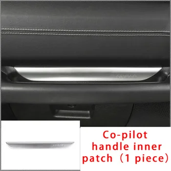For Jeep Wrangler 18-20 chrome Co-pilot handle inner patch molding trim 1pc 
For Jeep Wrangler 18-20 chrome Co-pilot handle inner patch molding trim 1pc