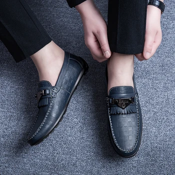 Genuine Leather Casual Shoes Men Quality Men Flats Loafers Moccasins Breathable Slip On Driving Shoes Zapatos Hombre
Genuine Leather Casual Shoes Men Quality Men Flats Loafers Moccasins Breathable Slip On Driving Shoes Zapatos Hombre