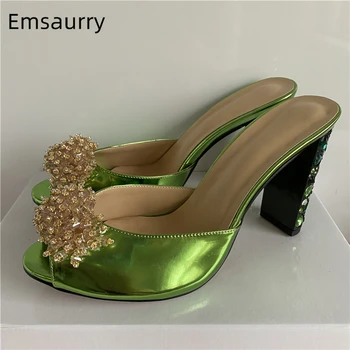 Beading Flower Decor High Heel Sandals Woman Diamond Heels Sexy Peep Toe Patent Leather Slingbacks Runway Mules
Beading Flower Decor High Heel Sandals Woman Diamond Heels Sexy Peep Toe Patent Leather Slingbacks Runway Mules