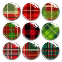 Buffalo Plaid Renaissance Christmas Pattern Round Photo Glass Cabochon Demo Flat Back Making Findings
Buffalo Plaid Renaissance Christmas Pattern Round Photo Glass Cabochon Demo Flat Back Making Findings
