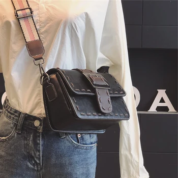 Broadband oblique high-end retro 2020 bag small ck handbags new tide foreign style ins wild fashion 
Broadband oblique high-end retro 2020 bag small ck handbags new tide foreign style ins wild fashion