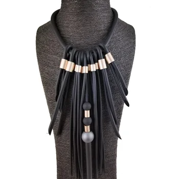 New Women Pendant Necklaces Sweater Chains Luxury Designer Handmade Jewelry Rubber Necklaces 2 Colors Ethnic Gifts
New Women Pendant Necklaces Sweater Chains Luxury Designer Handmade Jewelry Rubber Necklaces 2 Colors Ethnic Gifts