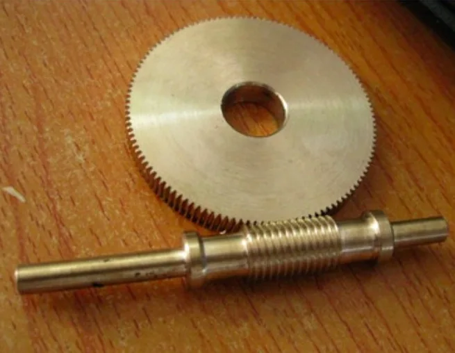 0.4M-120T Worm Gear Speed Ratio 1:120--Gear Diameter:48.7mm Hole:12mm Thickness:6mm
0.4M-120T Worm Gear Speed Ratio 1:120--Gear Diameter:48.7mm Hole:12mm Thickness:6mm