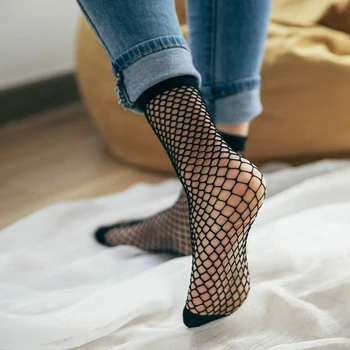 1 Pair Women Lace Fish Net Short Socks Bottom Non-Slip Soft Splice Thin Sock Breathable Autumn Casual Solid Ankle High Socks
1 Pair Women Lace Fish Net Short Socks Bottom Non-Slip Soft Splice Thin Sock Breathable Autumn Casual Solid Ankle High Socks