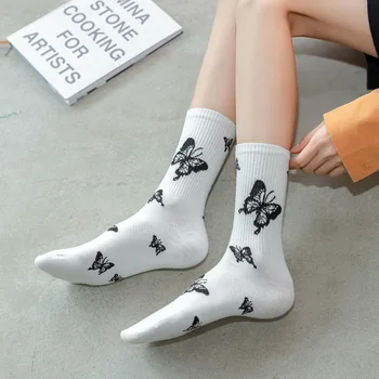 Black and White with Pattern Socks Female Summer Thin Section Boots Korean-style INS chao wang Red Four Seasons in the Hose At
Black and White with Pattern Socks Female Summer Thin Section Boots Korean-style INS chao wang Red Four Seasons in the Hose At