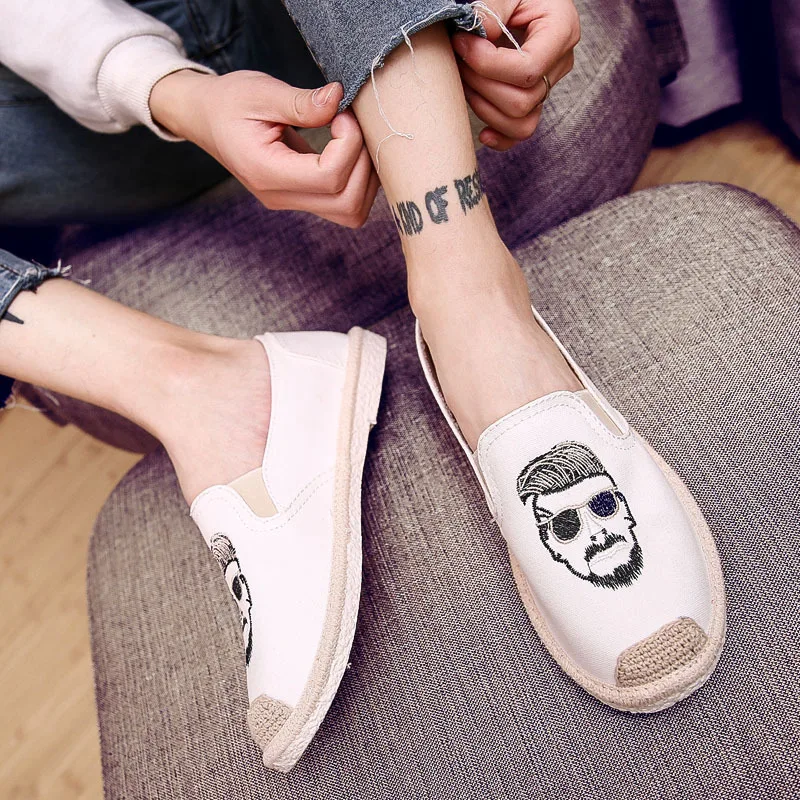 Spring Korean-style Trend Versatile Peas Shoes Men Casual Summer Slip-on Lazy Old Beijing Canvas Shoe
Spring Korean-style Trend Versatile Peas Shoes Men Casual Summer Slip-on Lazy Old Beijing Canvas Shoe