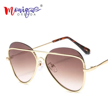 Oversized Shield Sunglasses Women Oculo Female Transparent Gradient Lens Mirror Metal Frame Men Eyewear UV400 Gafas De Sol Mujer
Oversized Shield Sunglasses Women Oculo Female Transparent Gradient Lens Mirror Metal Frame Men Eyewear UV400 Gafas De Sol Mujer