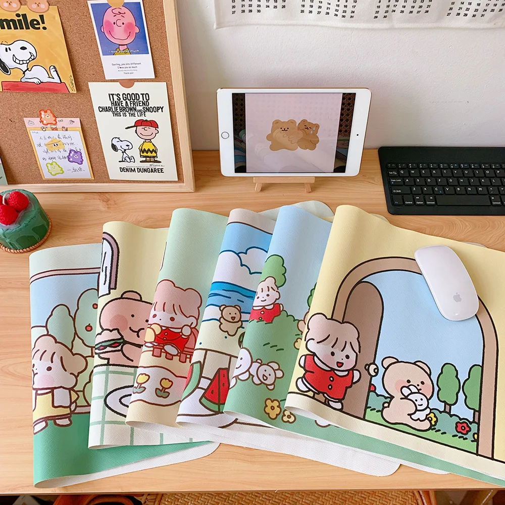 Mouse pad cartoon hand-painted little girl oversized waterproof seaming game mouse pad computer keyboard non-slip table mat
Mouse pad cartoon hand-painted little girl oversized waterproof seaming game mouse pad computer keyboard non-slip table mat