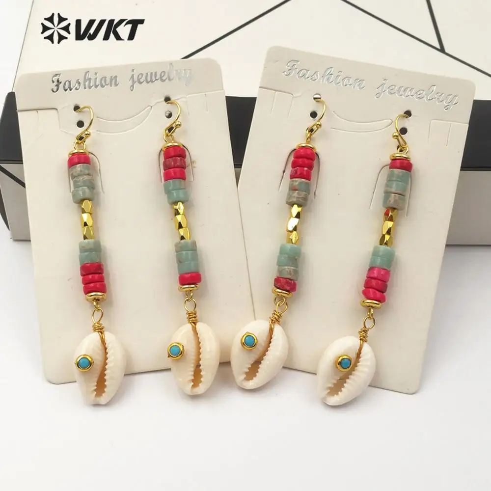 WT-E563 Natural Cowrie Shell Earring With Tur quoise Pave Colorful Natural Slice Stone Long Drop Earring Woman Fashion Earring
WT-E563 Natural Cowrie Shell Earring With Tur quoise Pave Colorful Natural Slice Stone Long Drop Earring Woman Fashion Earring