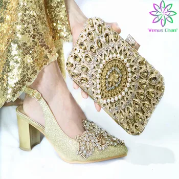 High Quality Decorate with Rhinestone Matching Shoes and Bag Set 2020 Spring New Design for Wedding Dress in Golden Color
High Quality Decorate with Rhinestone Matching Shoes and Bag Set 2020 Spring New Design for Wedding Dress in Golden Color