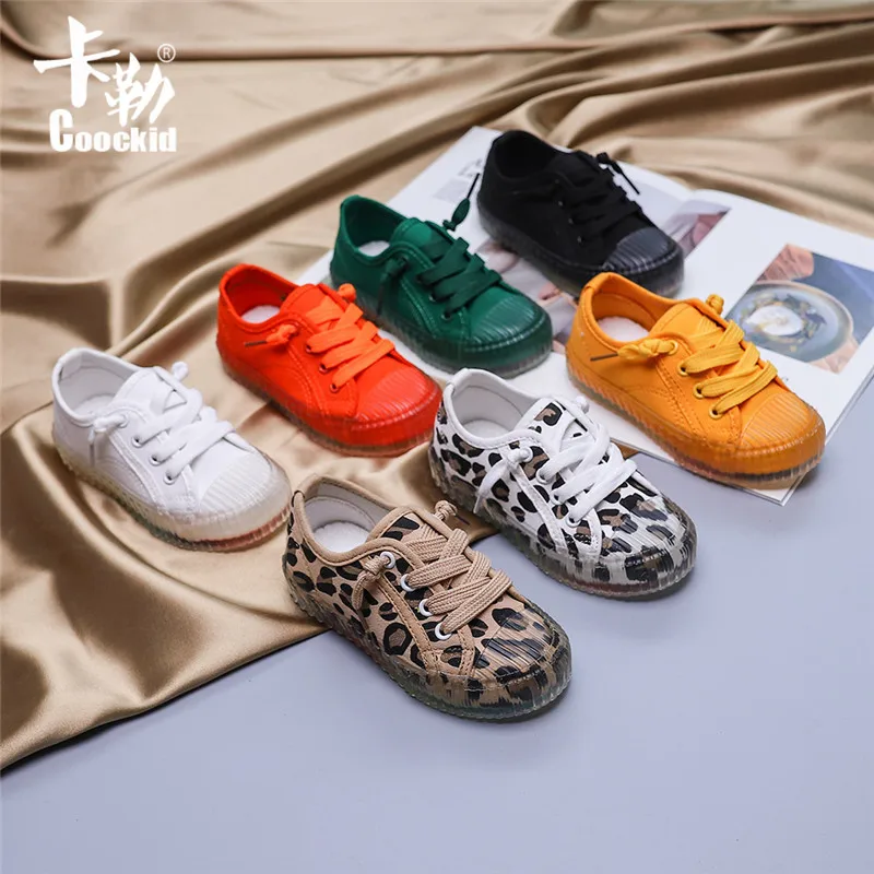 New Korean Version of Leopard Print Children's Canvas Shoes Boys' Net Red Rainbow Bottom Cookie Girls' Shoes Autumn 2019 kids
New Korean Version of Leopard Print Children's Canvas Shoes Boys' Net Red Rainbow Bottom Cookie Girls' Shoes Autumn 2019 kids