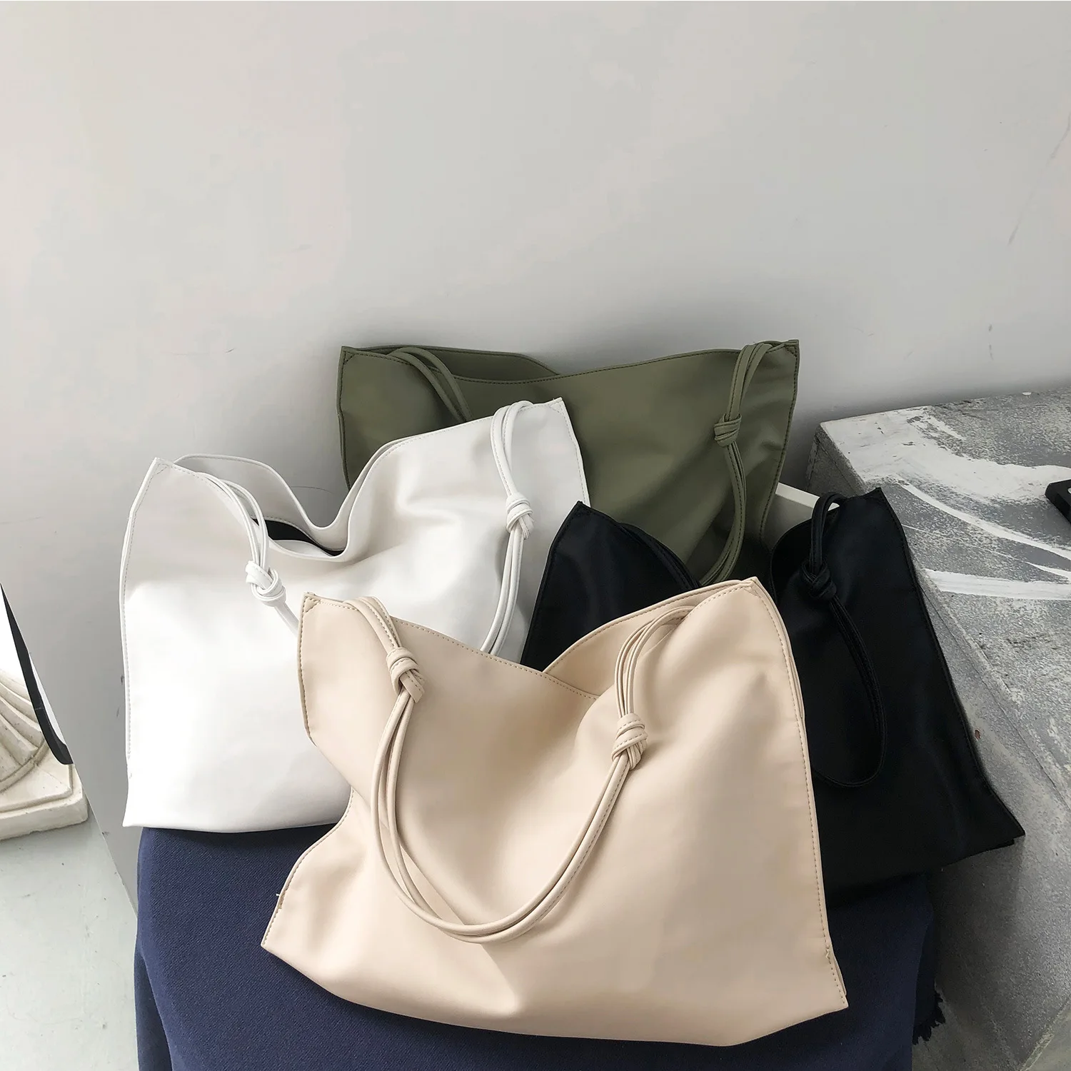 Non-mainstream Design South Korea Students ruan pi bao Women's Shoulder Large-Volume Versatile Tote Bag 2019 New Style Shoulder
Non-mainstream Design South Korea Students ruan pi bao Women's Shoulder Large-Volume Versatile Tote Bag 2019 New Style Shoulder