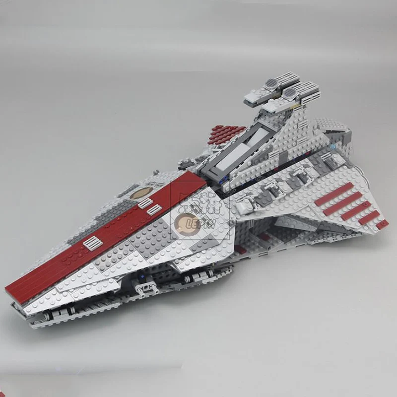 In Stock DHL Lepining Star Wars 05042 Series The Republic Fight Cruiser Set Building Blocks Brick Educational Toys
In Stock DHL Lepining Star Wars 05042 Series The Republic Fight Cruiser Set Building Blocks Brick Educational Toys