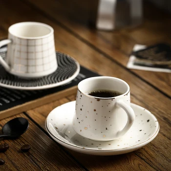 European Ceramic Square Wave Dot Mini 80ml Espresso Coffee Cup Saucer Set To Send Spoon American Afternoon Tea Cup Six-piece Set
European Ceramic Square Wave Dot Mini 80ml Espresso Coffee Cup Saucer Set To Send Spoon American Afternoon Tea Cup Six-piece Set
