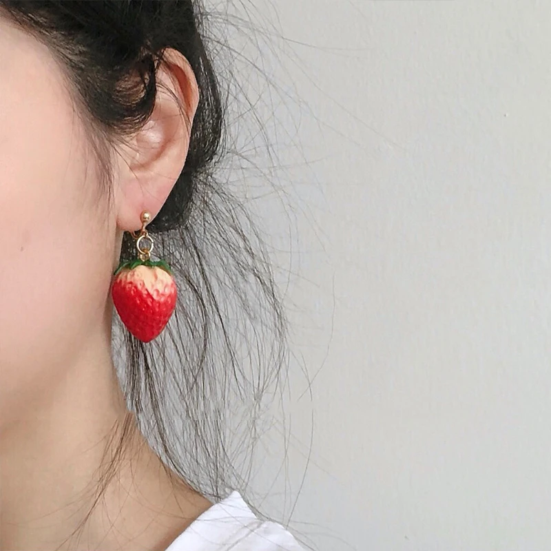 GHIDBK Lovely And Cute Strawberry Fruit Dangle Earring Non Pierced Resin Strawberry Earrings Minimalist Earring for HOT Summer
GHIDBK Lovely And Cute Strawberry Fruit Dangle Earring Non Pierced Resin Strawberry Earrings Minimalist Earring for HOT Summer