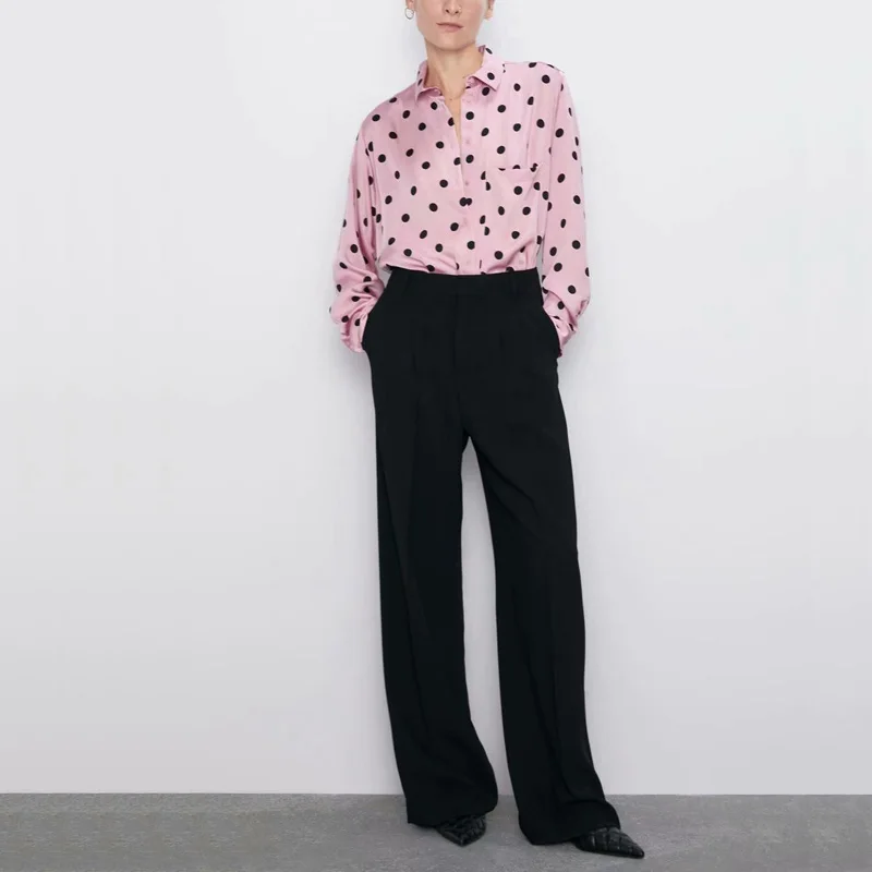 Autumn women's shirt casual dot print lapel long sleeve pocket decorative shirt
Autumn women's shirt casual dot print lapel long sleeve pocket decorative shirt