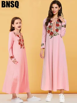 Muslim Embroidery Girls Abaya Maxi Dress Ethnic Children's Wear Family Matching Outfits Kimono Long Robes Eid Ramadan Islamic
Muslim Embroidery Girls Abaya Maxi Dress Ethnic Children's Wear Family Matching Outfits Kimono Long Robes Eid Ramadan Islamic
