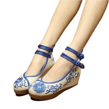 Chinese Style Embroidery Wedge Shoes Woman Platform Mary Janes Pumps Women Shoes Old Peking Cloth Shoes Big Size 34-41 XKD8068 
Chinese Style Embroidery Wedge Shoes Woman Platform Mary Janes Pumps Women Shoes Old Peking Cloth Shoes Big Size 34-41 XKD8068