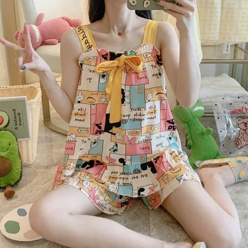 Korean Japanese Version Cute Sleepwear for Women's Kawaii Cartoon Pajamas Set Suspender Top Shorts with Bow Tie Lounge Wear
Korean Japanese Version Cute Sleepwear for Women's Kawaii Cartoon Pajamas Set Suspender Top Shorts with Bow Tie Lounge Wear