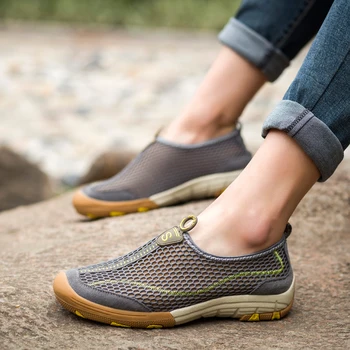 2020 summer new men's shoes summer new outdoor sports casual shoes mesh breathable shoe cover feet tendon bottom mesh shoes
2020 summer new men's shoes summer new outdoor sports casual shoes mesh breathable shoe cover feet tendon bottom mesh shoes