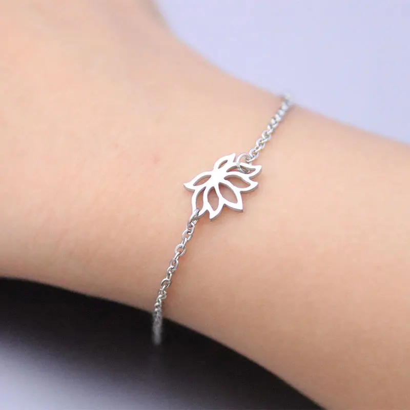 New Arrival-Dainty Lotus Bracelet Stainless Steel Charm Bracelets Couples Women Girls Loved Fashion Jewelry Lucky Birthday Gift 
New Arrival-Dainty Lotus Bracelet Stainless Steel Charm Bracelets Couples Women Girls Loved Fashion Jewelry Lucky Birthday Gift
