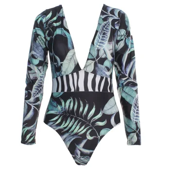 Leaf Print Bikini New Swimsuit European and American Ladies Soft Bag V Neck Sexy Swimsuit Swimming Suit 2020
Leaf Print Bikini New Swimsuit European and American Ladies Soft Bag V Neck Sexy Swimsuit Swimming Suit 2020