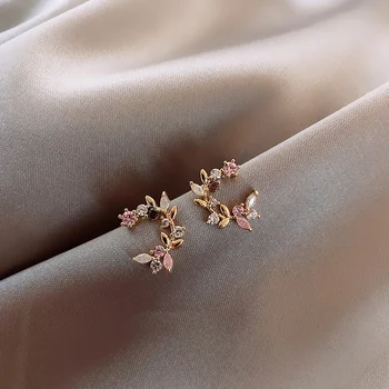 Korean New Design Fashion Jewelry Exquisite Copper Inlay Color Zircon Flower Leaf Garland Women Earrings 
Korean New Design Fashion Jewelry Exquisite Copper Inlay Color Zircon Flower Leaf Garland Women Earrings