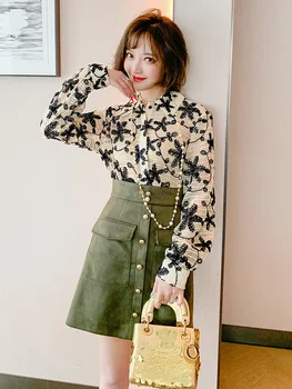 Fashion Temperament Symmetrical Pockets Single Row Buttons High Waist Thin A-line Skirt Women's Fall 2020 New
Fashion Temperament Symmetrical Pockets Single Row Buttons High Waist Thin A-line Skirt Women's Fall 2020 New