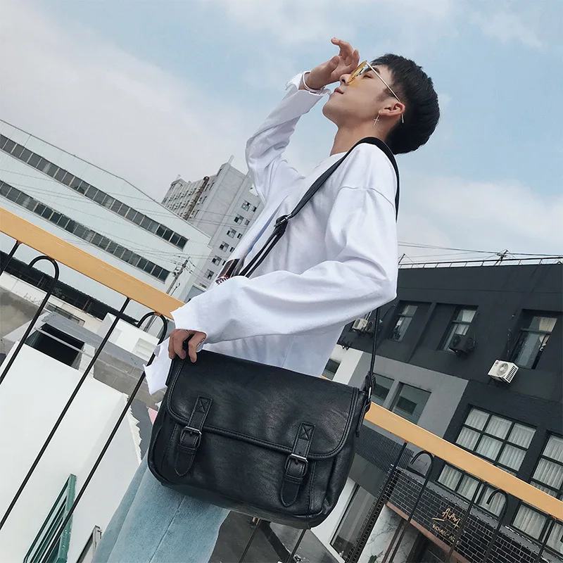 Leisure Korean men's shoulder bag PU leather diagonal tide bag Korean leisure shoulder bag leisure men's bag tide men's bag
Leisure Korean men's shoulder bag PU leather diagonal tide bag Korean leisure shoulder bag leisure men's bag tide men's bag