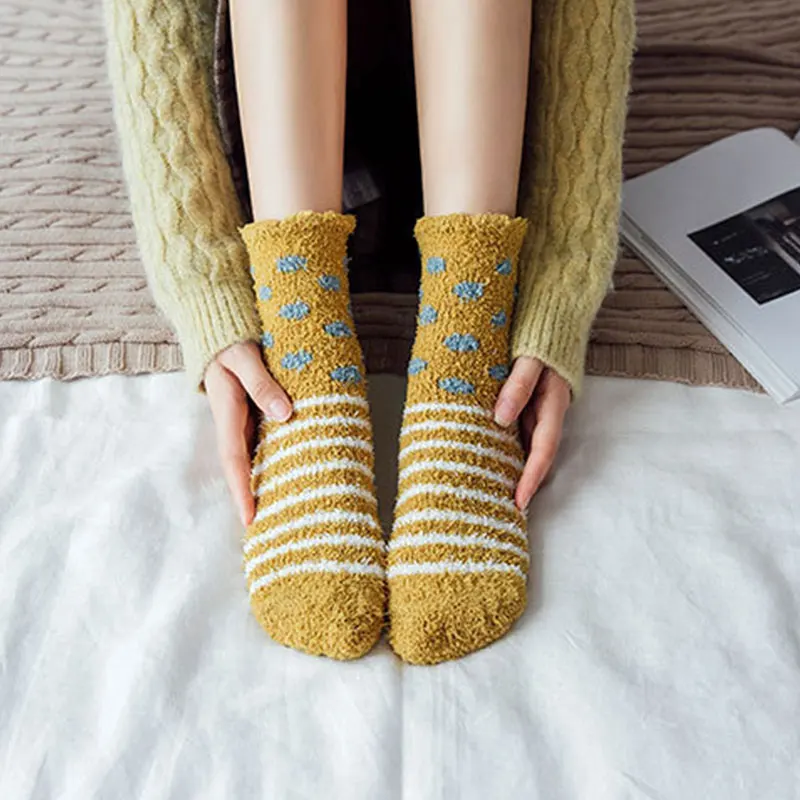 Winter Thicken Coral Fleece Socks Women Cute Funny Kawaii Striped Ball Soft Warm Socks Girls Non-slip Home Floor Sleeping Socks 
Winter Thicken Coral Fleece Socks Women Cute Funny Kawaii Striped Ball Soft Warm Socks Girls Non-slip Home Floor Sleeping Socks