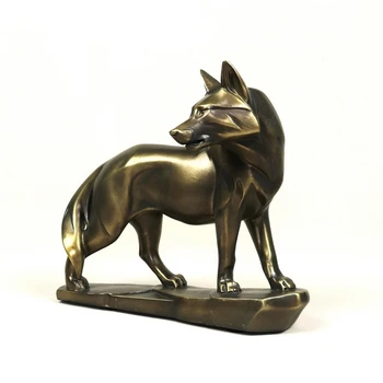 Vigilant Wolf Statue Retro Polyresin Carnivorous Animal Sculpture Wolf Totem Mascot Decor Gift and Craft Ornament Accessories
Vigilant Wolf Statue Retro Polyresin Carnivorous Animal Sculpture Wolf Totem Mascot Decor Gift and Craft Ornament Accessories