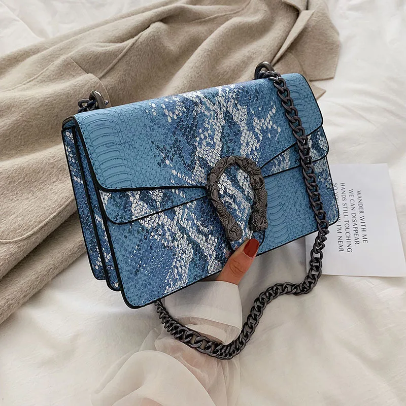 Snake Pattern Bags for Women 2020 Luxury Copy Shoulder Bags Female Brand Bags Designer Chain Crossbody Bag Undefined sac a main
Snake Pattern Bags for Women 2020 Luxury Copy Shoulder Bags Female Brand Bags Designer Chain Crossbody Bag Undefined sac a main