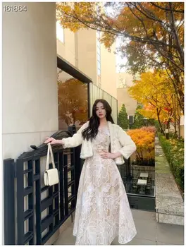 High Quality Luxury Designer Runway Long Dress Fashion Elegant 2020 Spring Women Sleeveless Embroidery Empire Popular Hot Sale
High Quality Luxury Designer Runway Long Dress Fashion Elegant 2020 Spring Women Sleeveless Embroidery Empire Popular Hot Sale