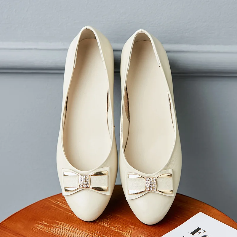 19 Spring New Style Genuine Leather Women's Singles Leather Shoes Low Heel Slanted Heel Exquisite Bow Casual Shoes Cx901 Plus-si
19 Spring New Style Genuine Leather Women's Singles Leather Shoes Low Heel Slanted Heel Exquisite Bow Casual Shoes Cx901 Plus-si