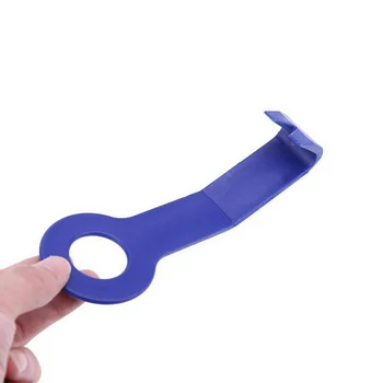 7 Pcs Car Trims Remover Tool for CD Speaker Door Panel Removal Tools S55
7 Pcs Car Trims Remover Tool for CD Speaker Door Panel Removal Tools S55