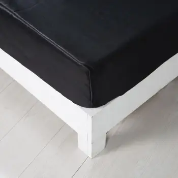High Quality Super Smooth Pure Color Bed Simulation Silk Mattress Protection Cover For Mattress Household Bed Cover Pad Cover
High Quality Super Smooth Pure Color Bed Simulation Silk Mattress Protection Cover For Mattress Household Bed Cover Pad Cover