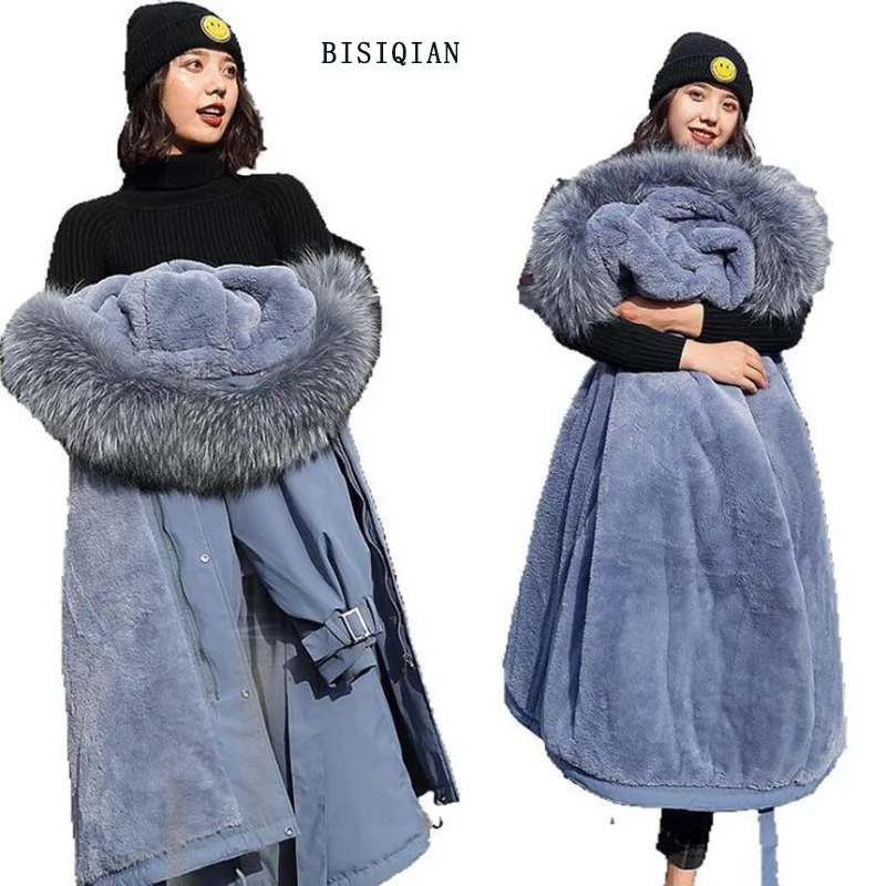2018 Women Winter Jacket With Large Fur Hooded New Arrival Female Long Winter Coat Parkas With Fur Lining
2018 Women Winter Jacket With Large Fur Hooded New Arrival Female Long Winter Coat Parkas With Fur Lining