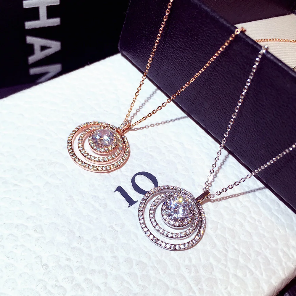 Fashion Exquisite Japan and South Korea Trend Super Flash Inlaid Rhinestone Round Temperament Clavicle Necklace Short Necklace
Fashion Exquisite Japan and South Korea Trend Super Flash Inlaid Rhinestone Round Temperament Clavicle Necklace Short Necklace
