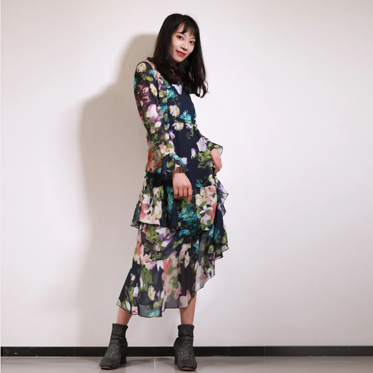 Haoduoyi Long Sleeve Western Style Fairy Immortal MORI Series Long Floral-Print Chiffon Irregular Dress 2020 Autumn
Haoduoyi Long Sleeve Western Style Fairy Immortal MORI Series Long Floral-Print Chiffon Irregular Dress 2020 Autumn