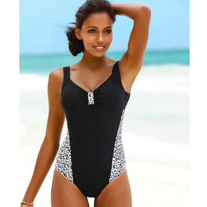 Sexy Slim Fit One Piece Large Swimsuits Closed Plus Size Swimwear Female Body Bathing Suit For Pool Beach Women's Swimming Suit
Sexy Slim Fit One Piece Large Swimsuits Closed Plus Size Swimwear Female Body Bathing Suit For Pool Beach Women's Swimming Suit