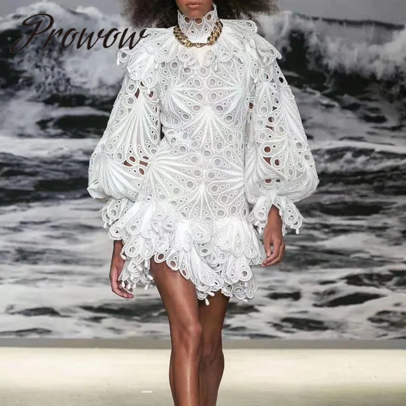 Prowow New 2020 Spring Summer Runway Lantern Sleeve Hollow Out Dress Ruffled Style Turtneck Women Mini Clothes Dress Vestido
Prowow New 2020 Spring Summer Runway Lantern Sleeve Hollow Out Dress Ruffled Style Turtneck Women Mini Clothes Dress Vestido