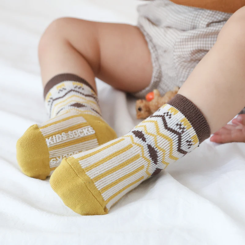 socks kids new autumn winter striped ethnic style children socks cotton warm non-slip floor socks toddler rubber socks fashion
socks kids new autumn winter striped ethnic style children socks cotton warm non-slip floor socks toddler rubber socks fashion